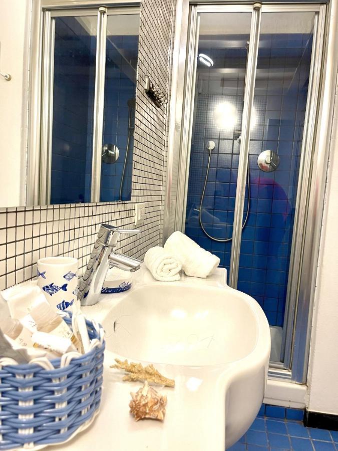 Cozy Loft Marina View Leilighet Savona Eksteriør bilde