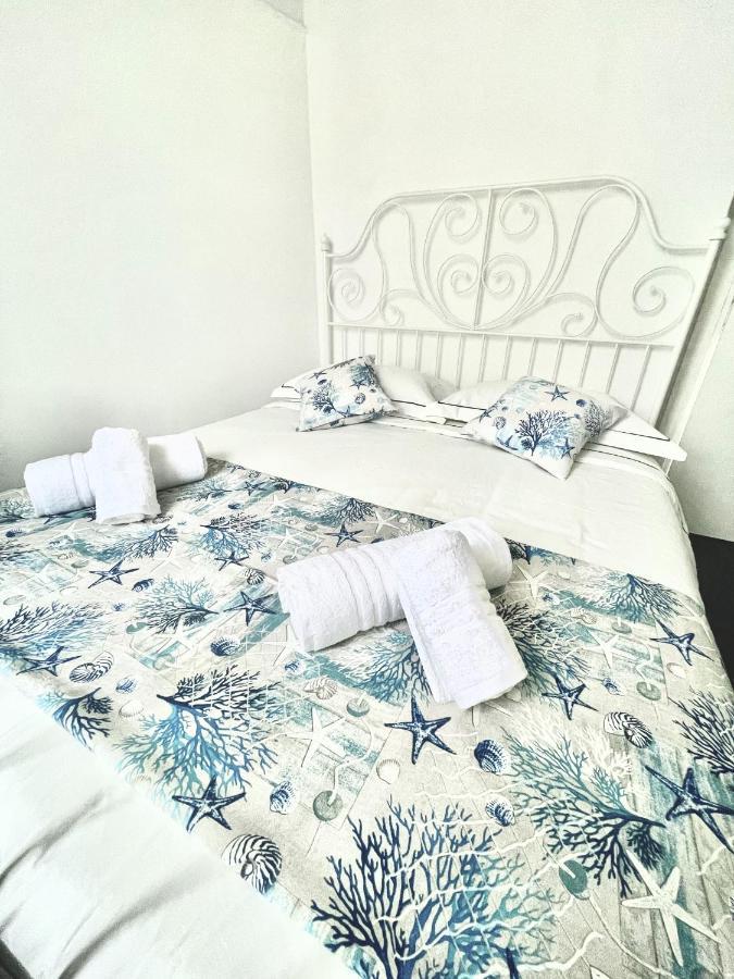 Cozy Loft Marina View Leilighet Savona Eksteriør bilde